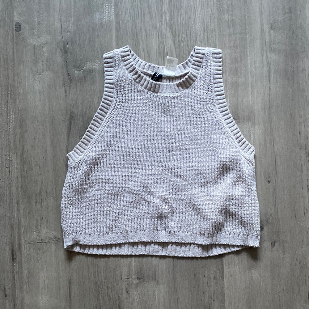 H&M Gray Ribbed Crop Tank Top